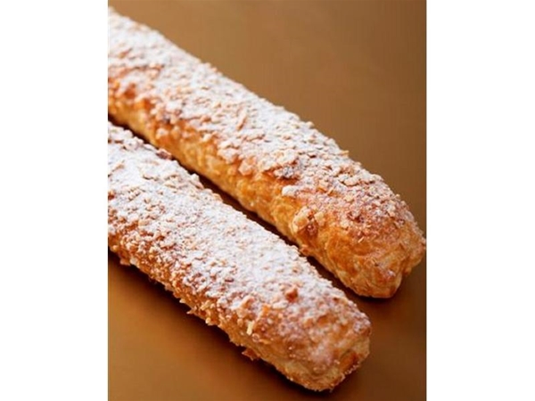 Roomboteramandel Kerststaaf